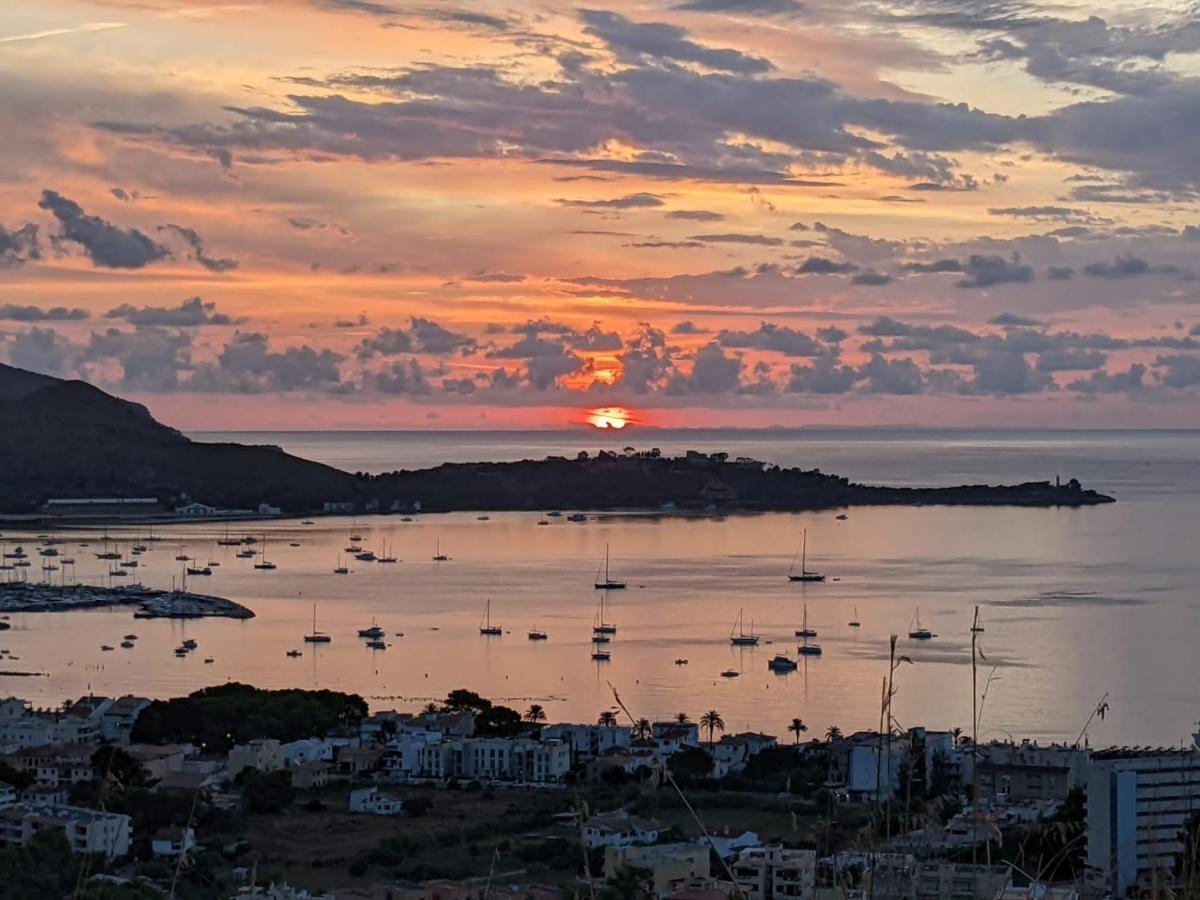 Private Villas Puerto Pollensa For Family Groups, Private Mountain Ideal For Runners, Trailers, Hikers, It Is Approximately 3 Minute Walk From The Beach Buitenkant foto