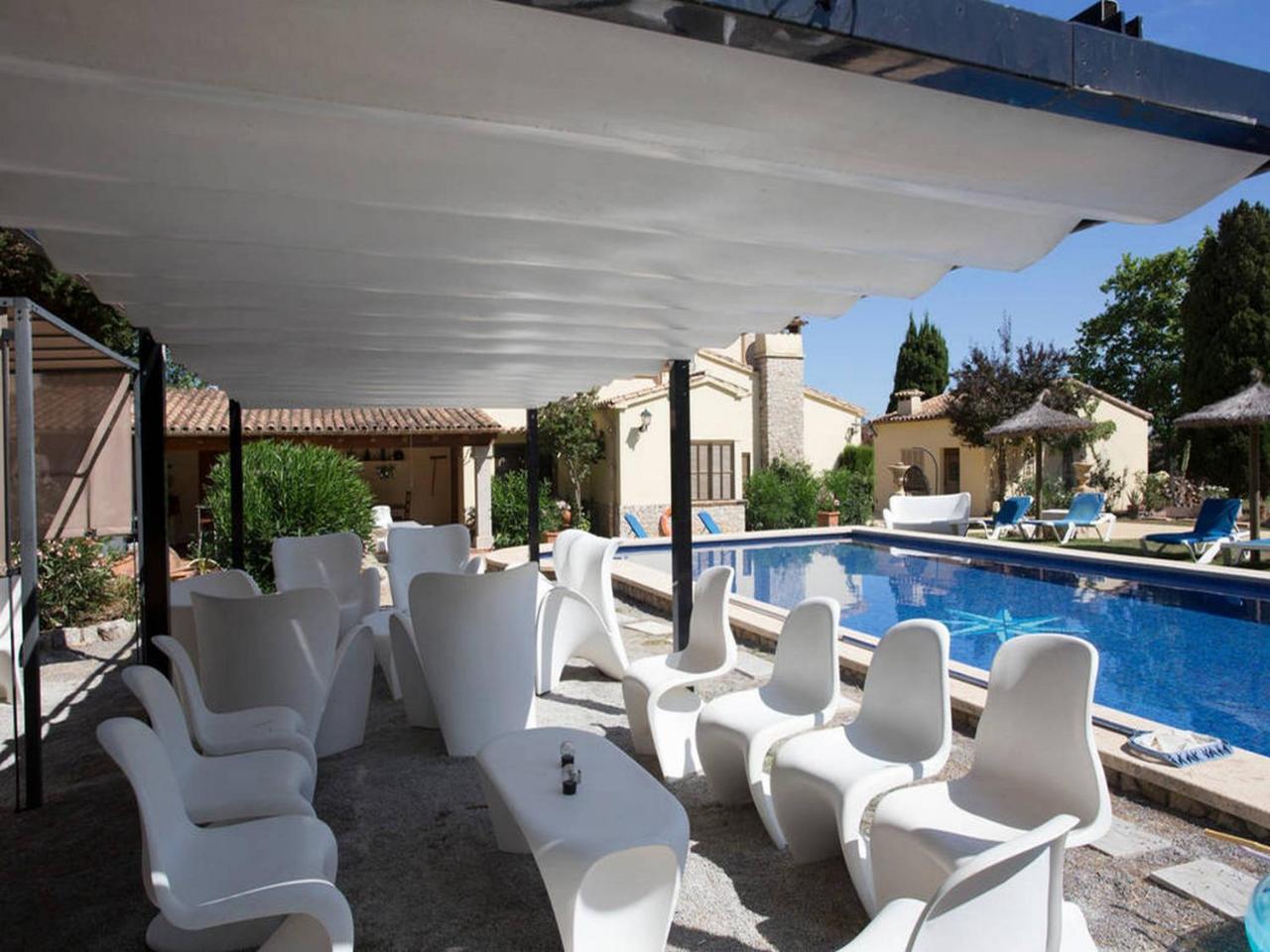 Private Villas Puerto Pollensa For Family Groups, Private Mountain Ideal For Runners, Trailers, Hikers, It Is Approximately 3 Minute Walk From The Beach Buitenkant foto