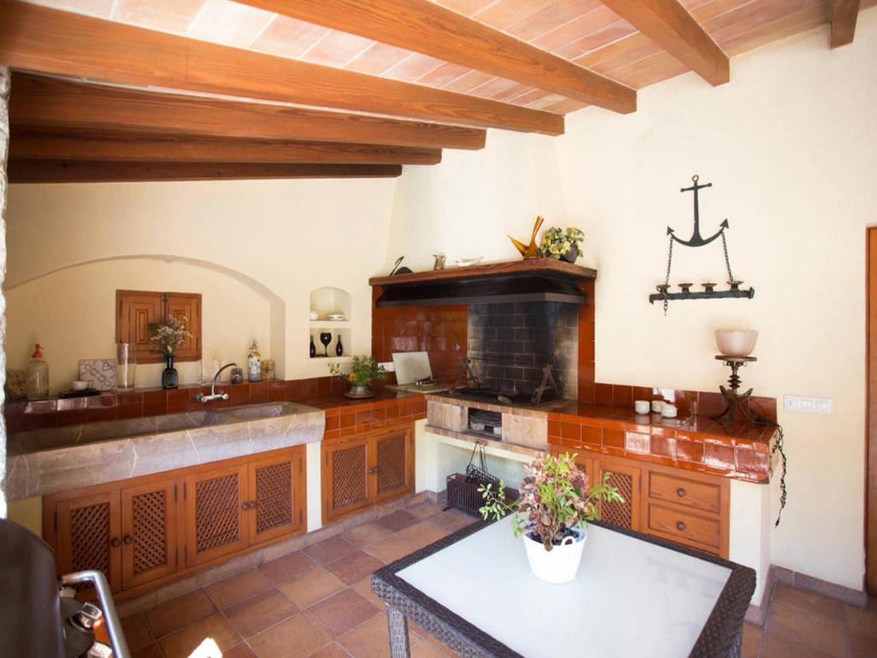 Private Villas Puerto Pollensa For Family Groups, Private Mountain Ideal For Runners, Trailers, Hikers, It Is Approximately 3 Minute Walk From The Beach Buitenkant foto