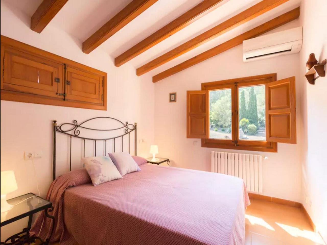 Private Villas Puerto Pollensa For Family Groups, Private Mountain Ideal For Runners, Trailers, Hikers, It Is Approximately 3 Minute Walk From The Beach Buitenkant foto